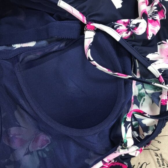 Swim Solutions Status Off-the-Shoulder Swim Top - Picture 7 of 8